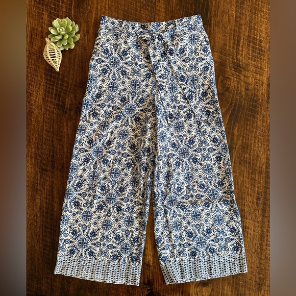 Joie | Linen Blend Printed Cropped Wide Leg Belted Pants - Picture 1 of 8